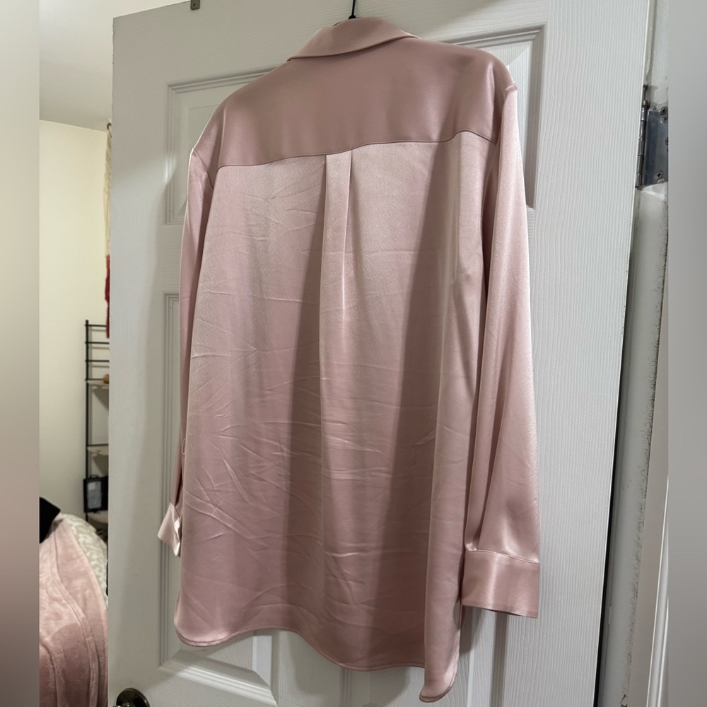 ARITZIA SILK BLOUSE - Picture 6 of 6